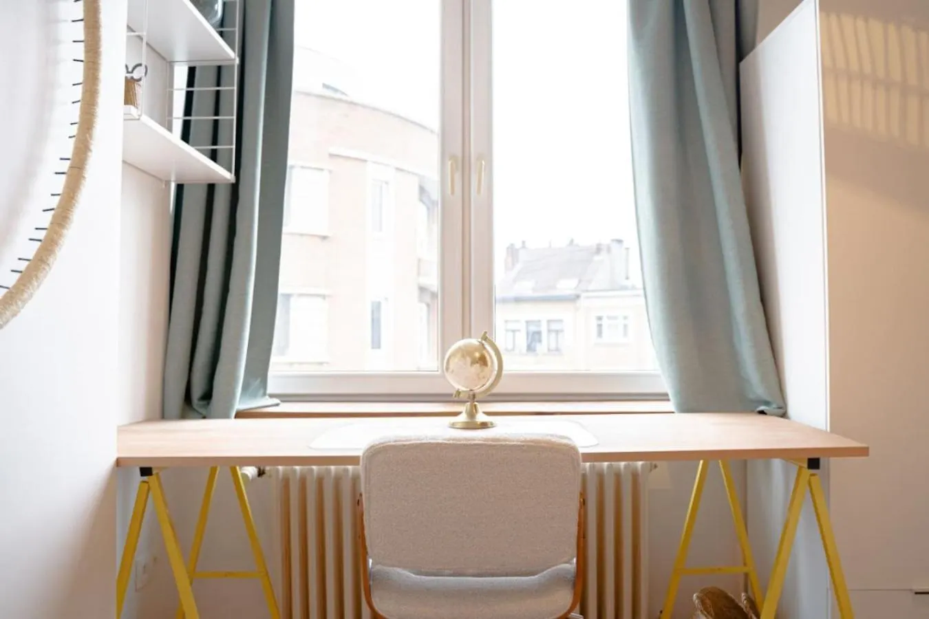 Apartamento Appartement 2 Chambres Avec Rooftop Suspendu Au Cimetiere D'Ixelles Bruxelas